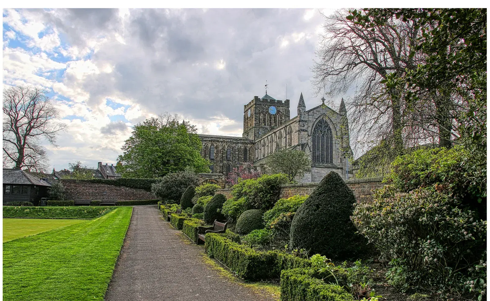 Hexham Abbey's 'Hope and Resilience' Exhibition Marks the Somme's 110th Anniversary